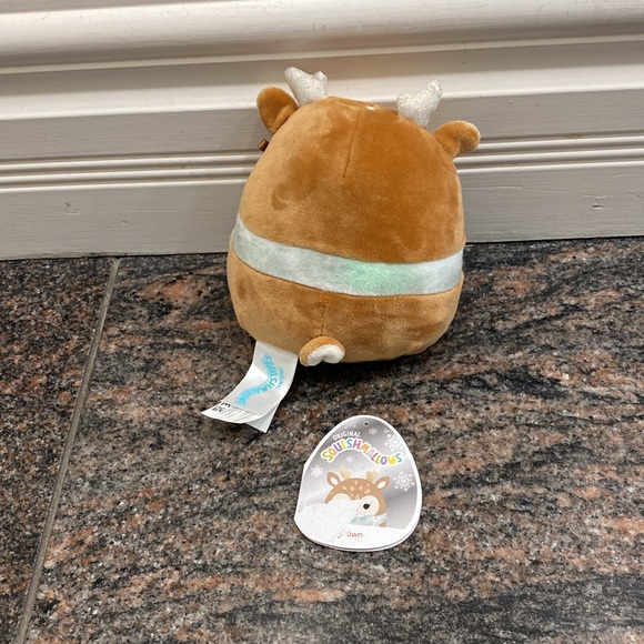 Squishmallows Dawn with teal scarf 5” - Picture 2 of 4